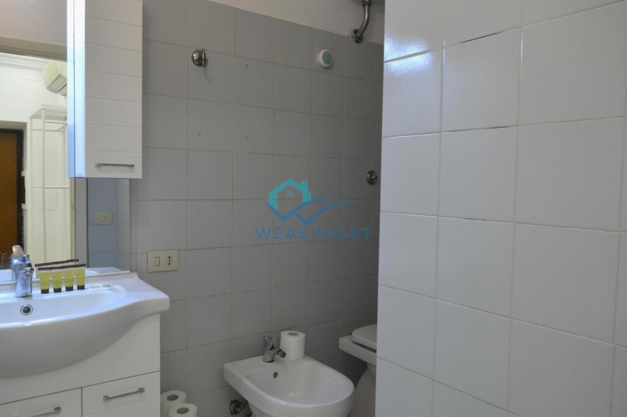 로마 Retreat In The Heart Of Fori Imperiali 아파트 외부 사진
