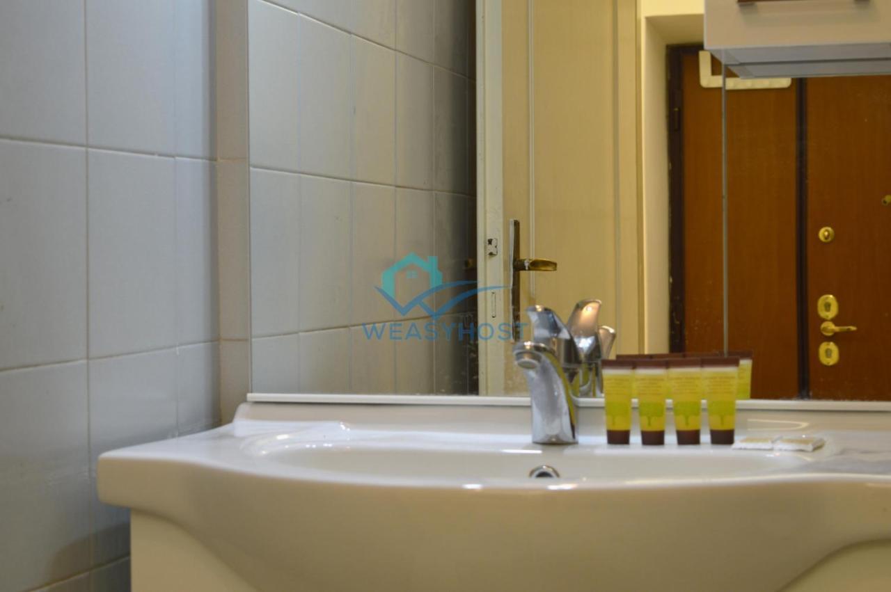 로마 Retreat In The Heart Of Fori Imperiali 아파트 외부 사진